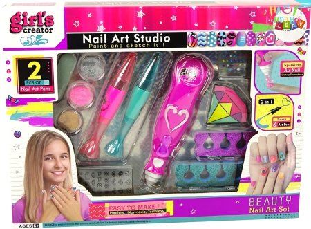 لعبة تززين الاظافر "Nail Art Studio"
