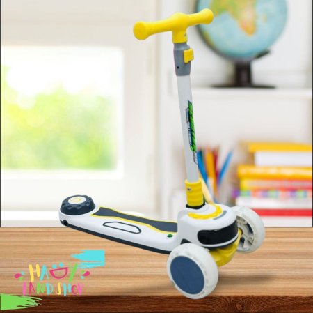 سكوتر اطفال وجه مضيئ