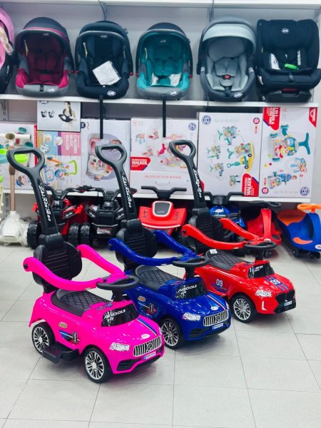 سيارة اطفال حاضنة وايد BMW